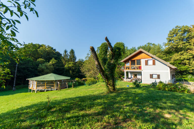 Casa Lakshmi Bewusstseinszentrum mit Garten in Straden